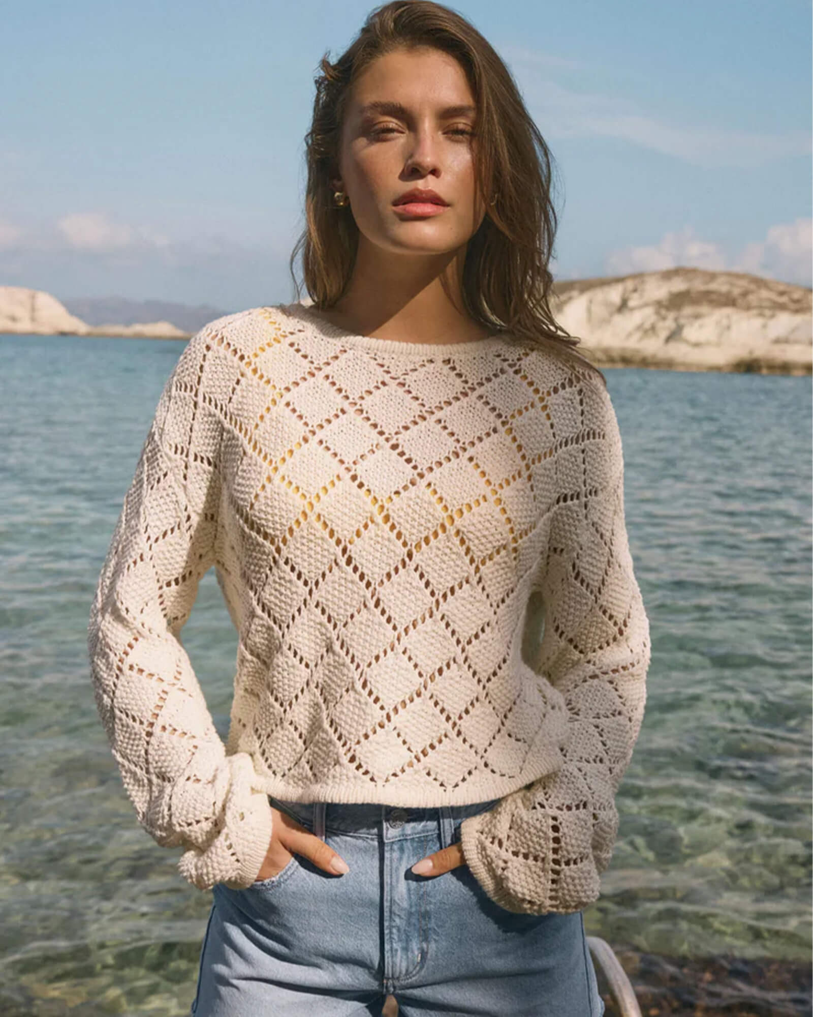 Hullen Diamond Crochet Sweater