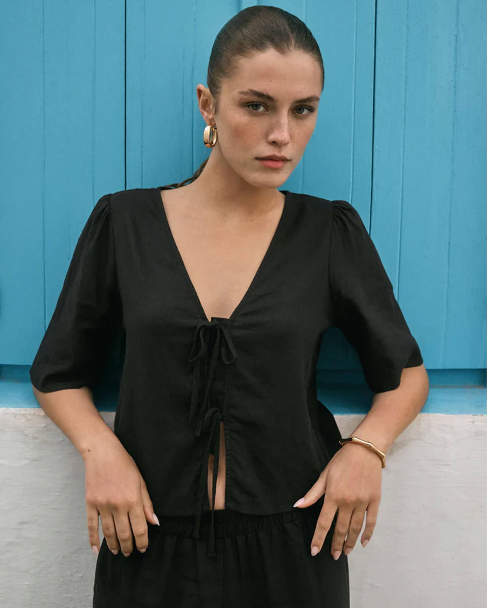 La Belle Linen Cropped Top