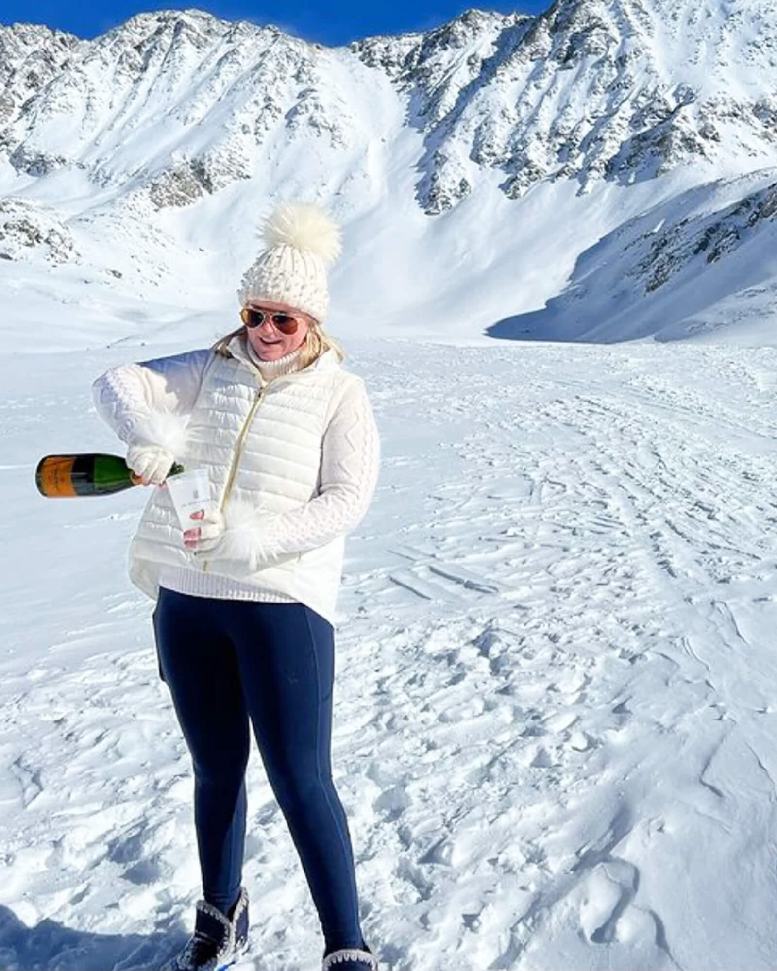 Wynn Gilt Vest White