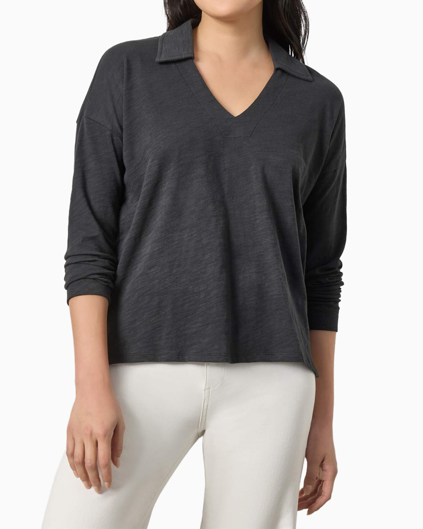 Easy Collared Split Neck Tee Black