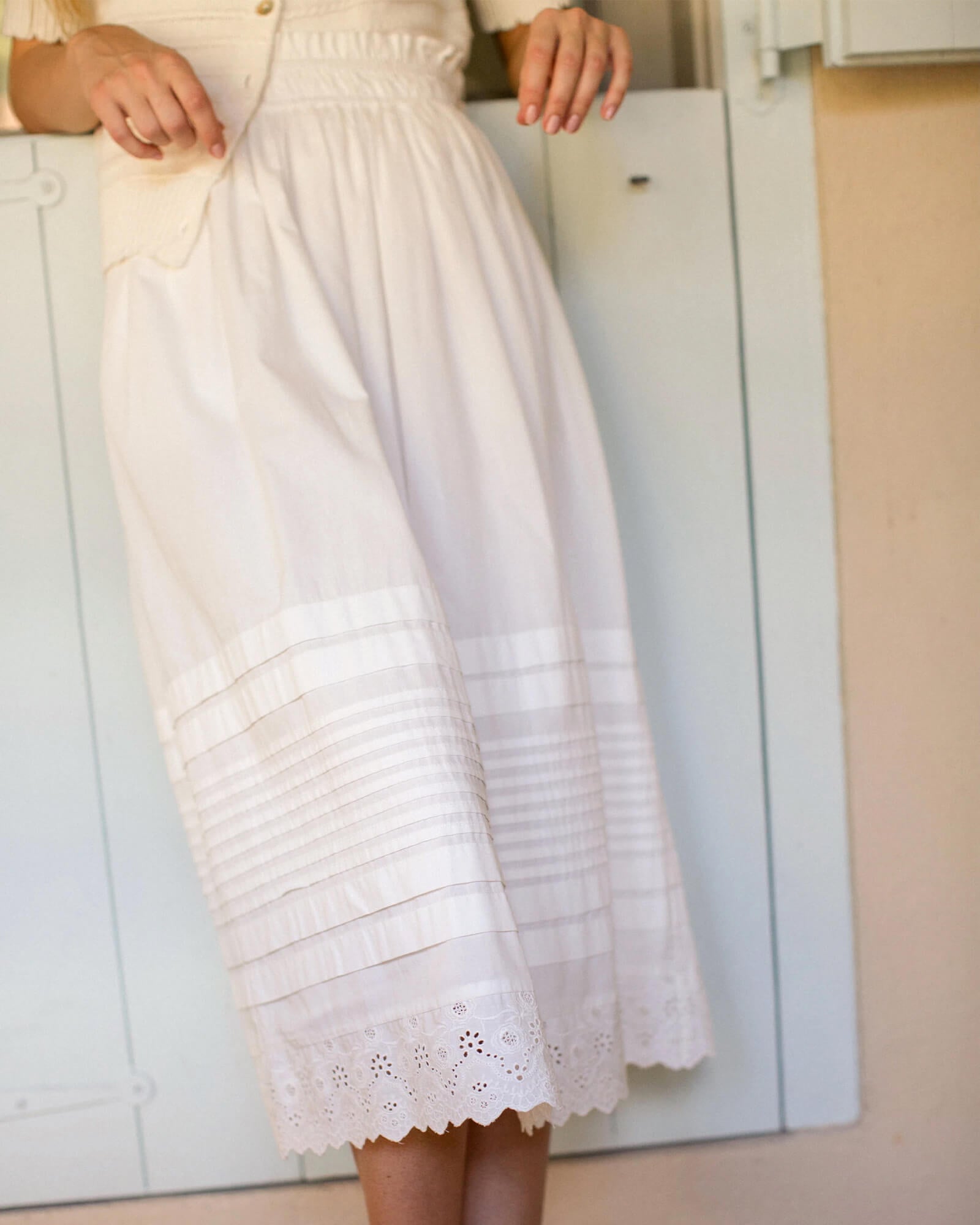 Lydia Skirt Shell Schiffli